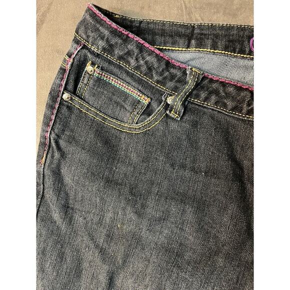 Coogi Jeans Womens 11 / 12 Denim Bootcut Embroidered Pockets Distressed - Picture 4 of 5